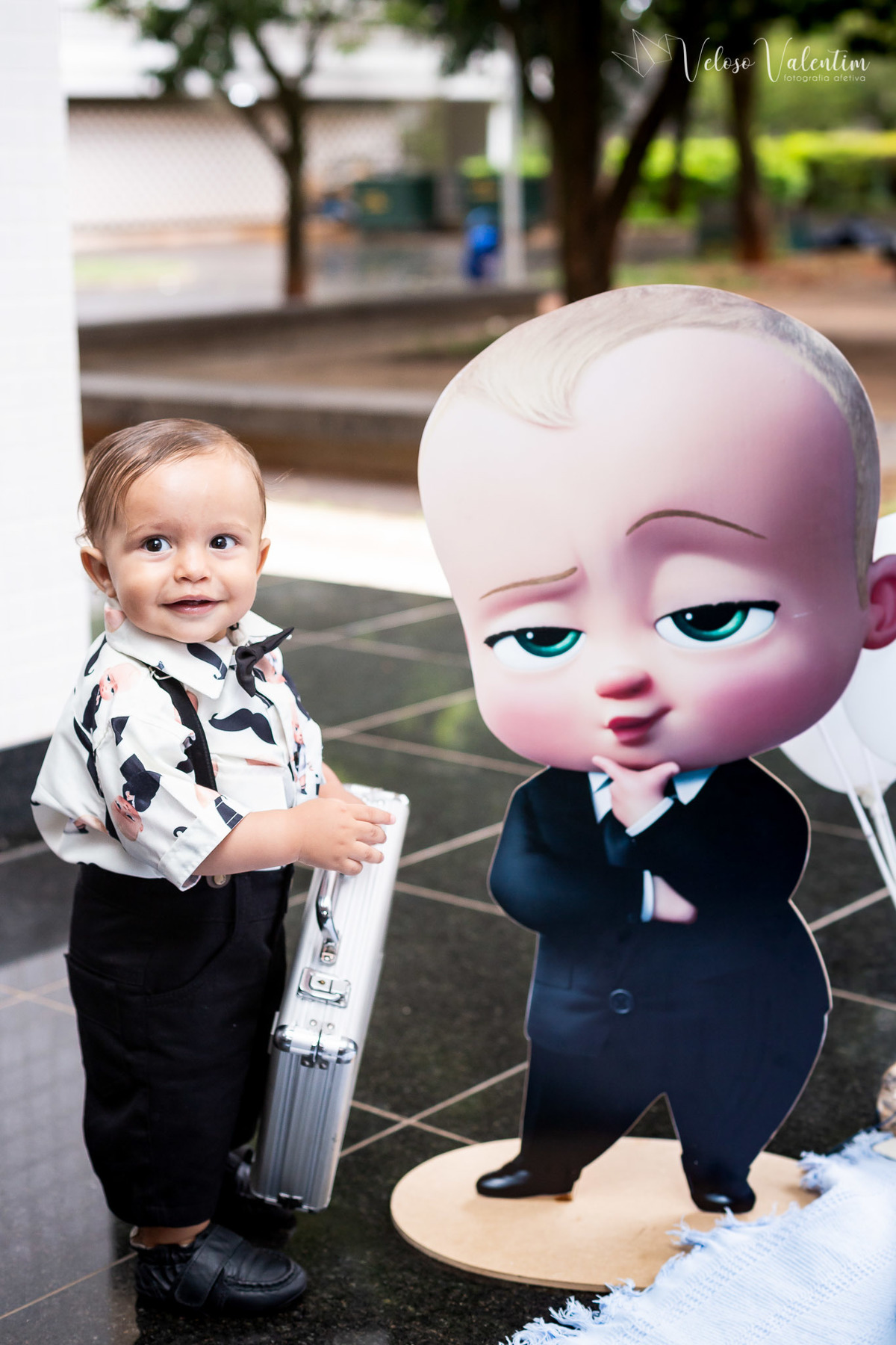 ensaio smash the cake com tinta, smash the paint, ensaio família, fotografia afetiva, quadra modelo 308 sul, Brasília DF. Poderoso Chefinho 