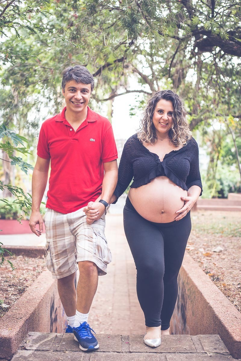 Ensaio gestante em família ao ar livre irmão mais velho quadra modelo 308 sul Brasília - DF, família, bolhas de sabão, doce espera Miguel