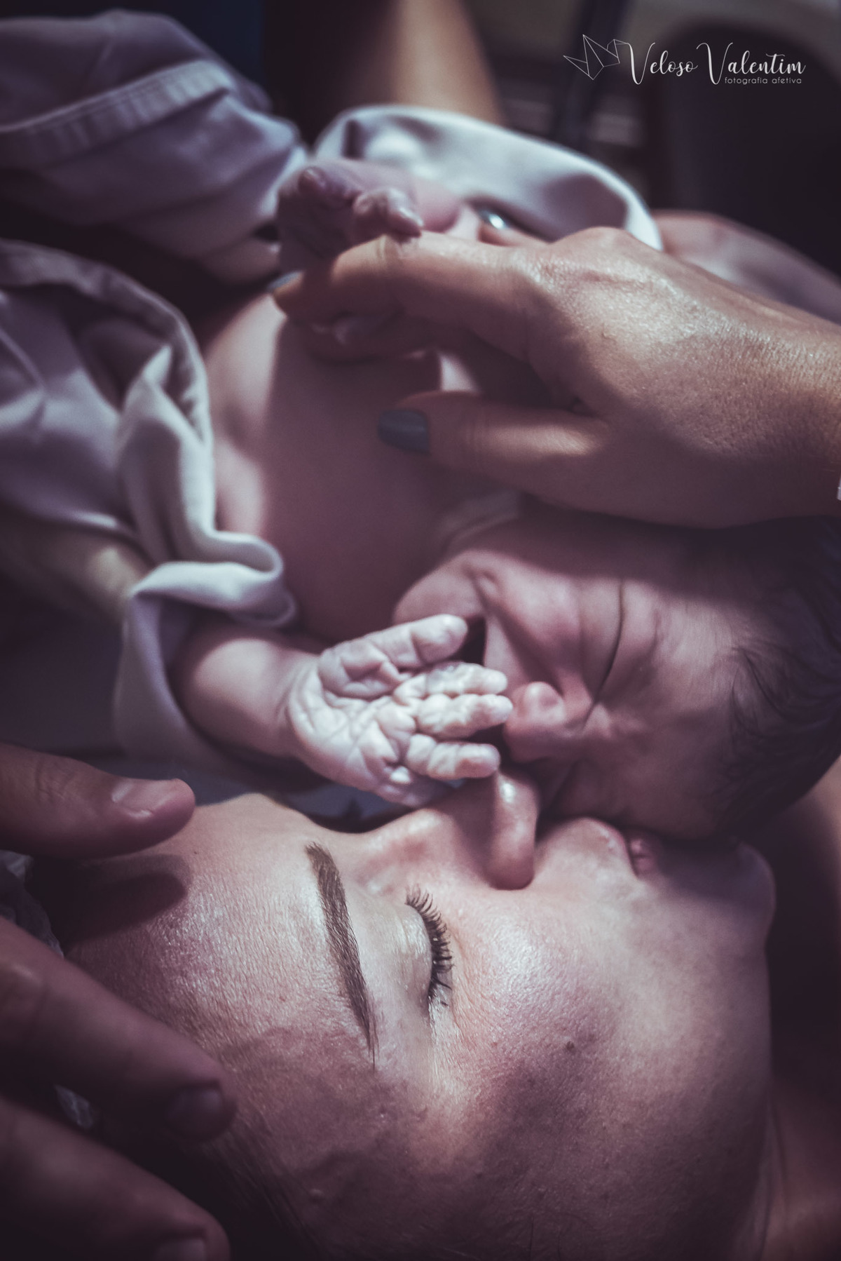 vídeo de parto cesárea humanizada hospital Santa Lúcia Obstetra Rachel Reis fotografia de parto FIV