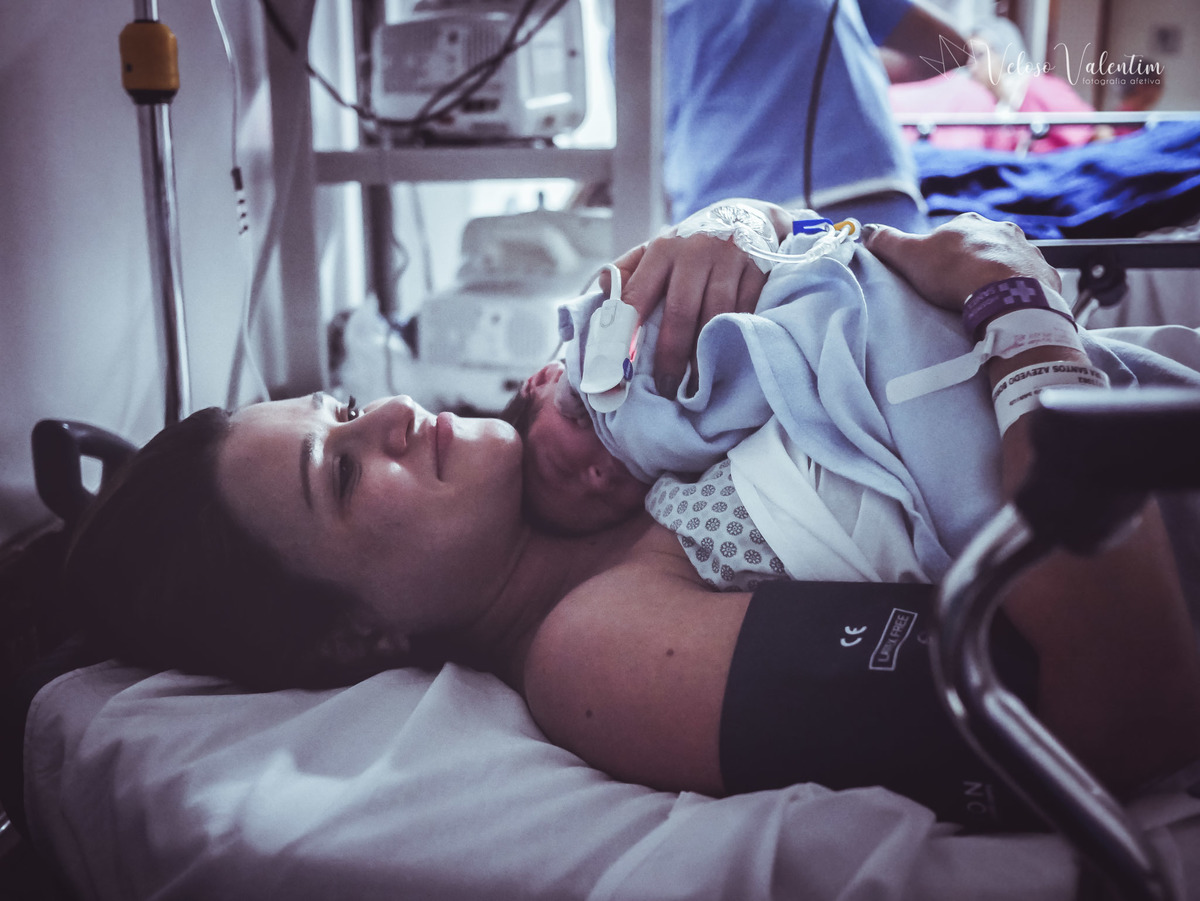 vídeo de parto cesárea humanizada hospital Santa Lúcia Obstetra Rachel Reis fotografia de parto FIV