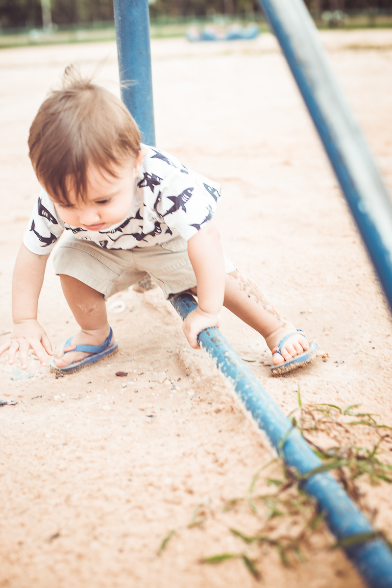 ensaio família book família ensaio 1 aninho parquinho Brasília DF foguete Ana Lídia fotografia lifestyle cotidiano ao ar livre veloso valentim