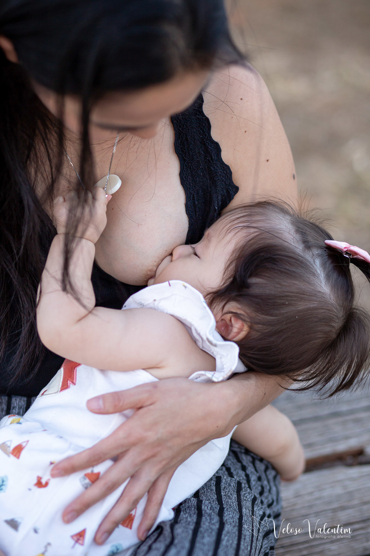 ensaio acompanhamento do primeiro ano do bebê Laura 9 meses ensaio externo ao ar livre com a família  parque de Taguatinga Brasília DF parquinho picnic amamentação