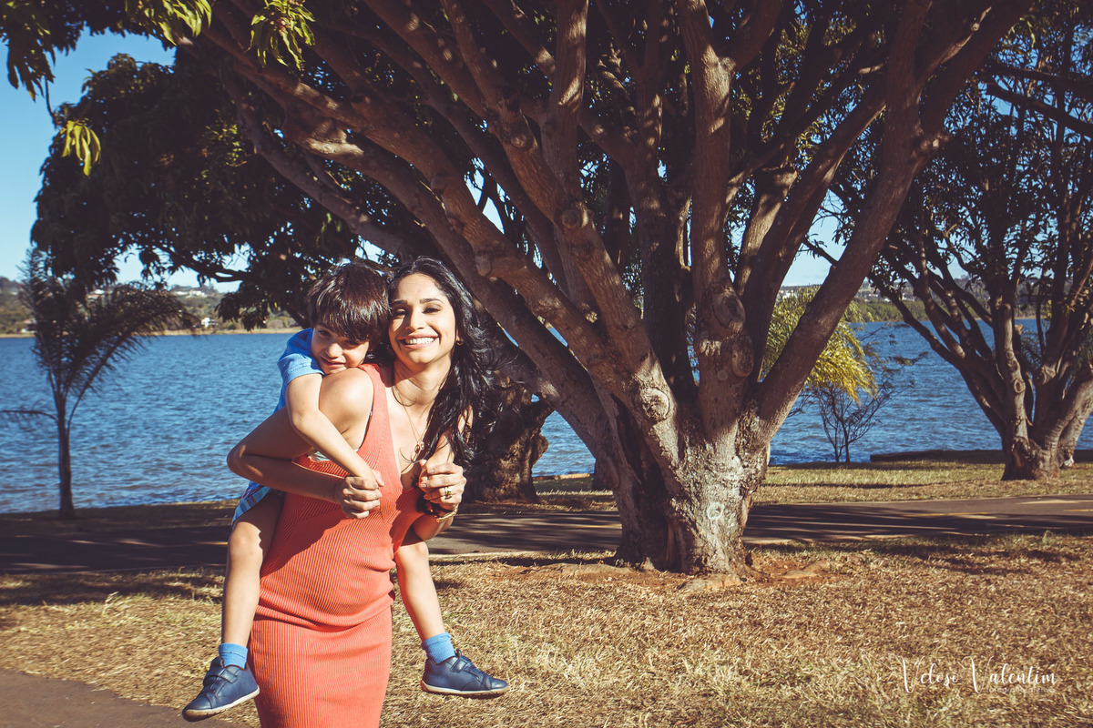 ensaio smash the cake brasília peninsula dos ministros ensaio família ao ar livre primeiro aninho 1 ano Lago Sul lifestyle DF mãe e filho