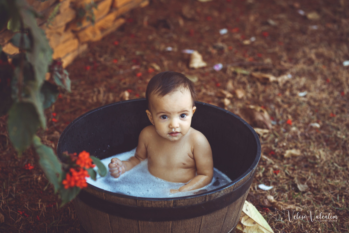 ensaio smash the cake brasília peninsula dos ministros ensaio família ao ar livre primeiro aninho 1 ano Lago Sul lifestyle DF banho de ofurô
