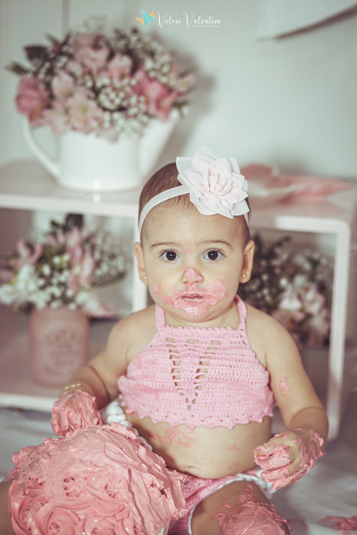 ensaio smash the cake, 1 aninho, primeiro ano, ensaio infantil, ensaio bebê, Brasília DF, book infantil, foto de família, ensaio com bolo, ensaio menina, ensaio rosa, fotógrafo de brasília, parabéns para você, feliz aniversário