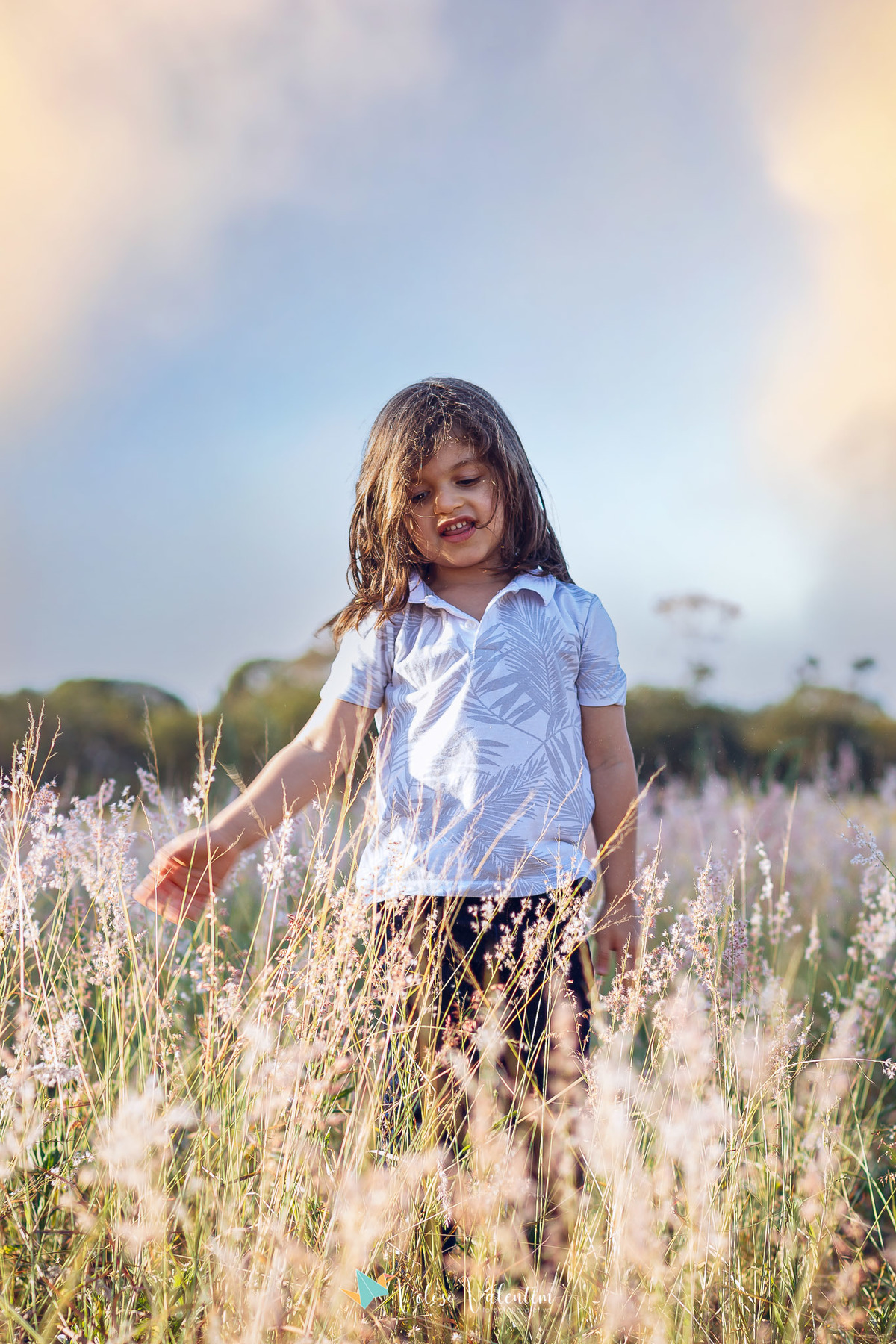 ensaio família, ensaio ao ar livre, campo de trigo, lavanda, plantação, book família, ensaio feminino, ensaio casal, fotógrafo de Brasília, mães de Brasília, upis campos II, cerrado, Veloso Valentim fotografia, Brasília DF, retrato de família