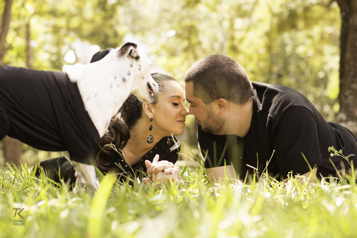 ensaio para save the date de Fabiana e Alexandre. Foto tirada no Cine Brasília.