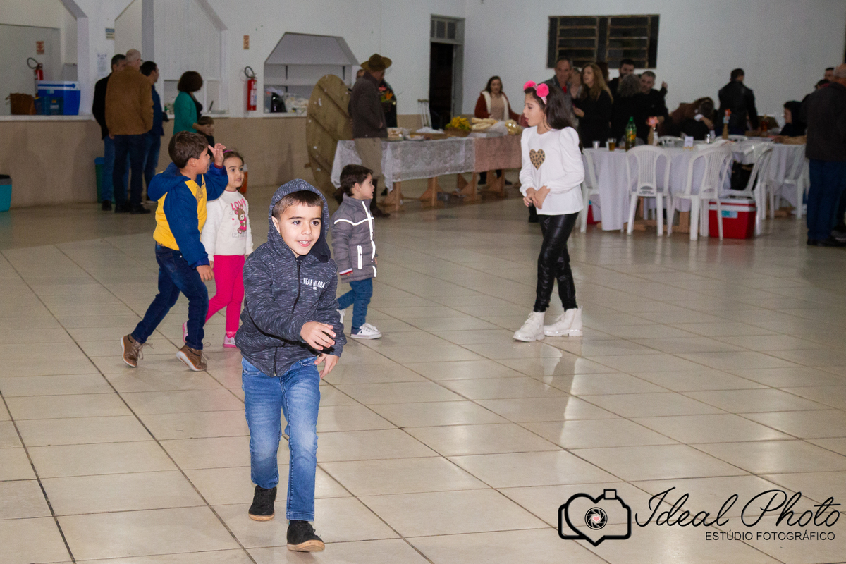 #eventos #casamentos #vidas #historias # crianças #kids #bebes #gestantes , #moradadoscanyons #fotografosdepraiagrande #fotografosdesombrio  #fotografogestante #fotoperfeita #idealphoto #joselainebenfatto #bebesdatiajo #cidadedoscanyons #sombrio