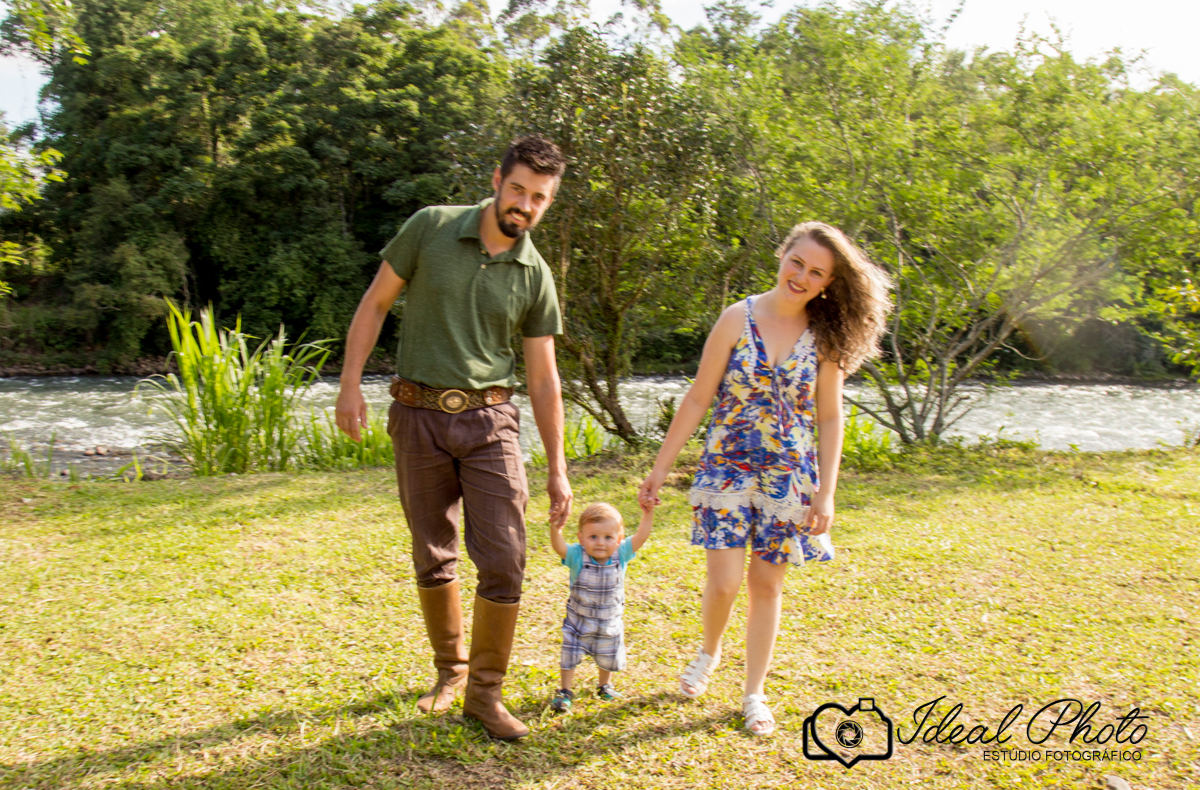 Smash the cake, fotografa Joselaine Benfatto Ideal Photo, Praia Grande - SC.