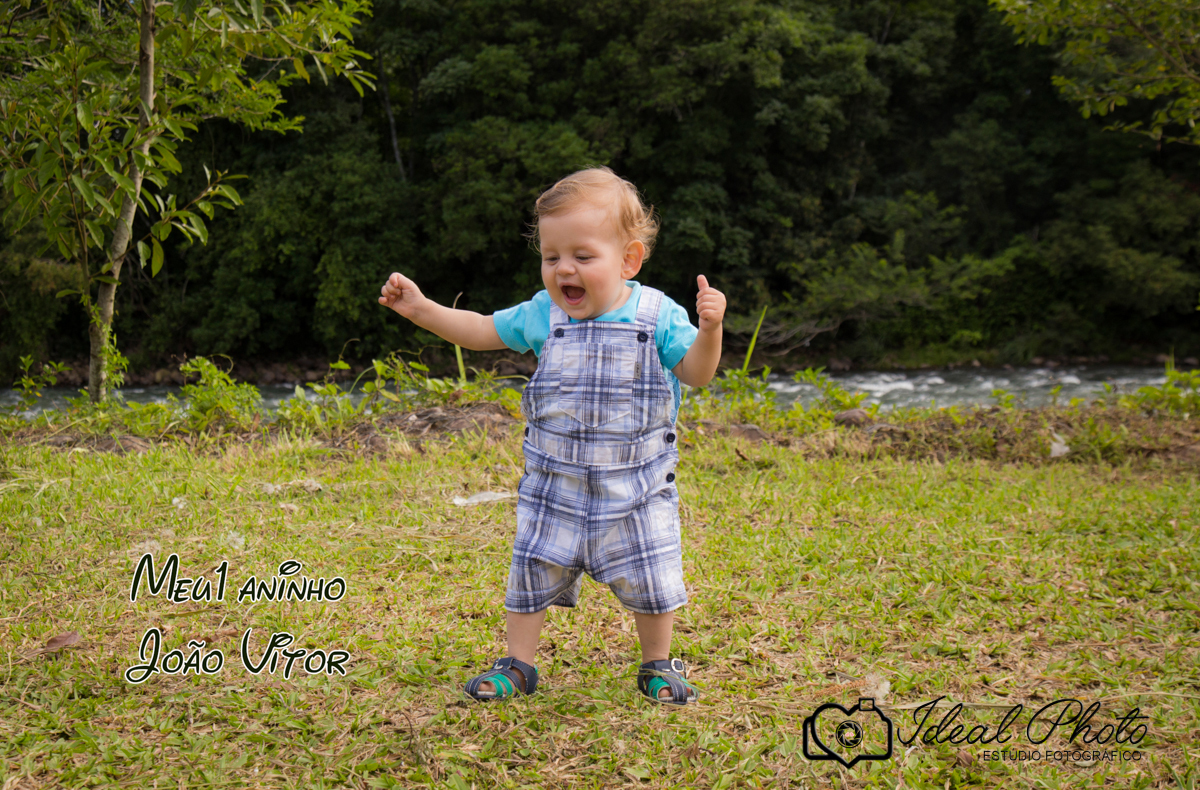 Smash the cake, fotografa Joselaine Benfatto Ideal Photo, Praia Grande - SC.