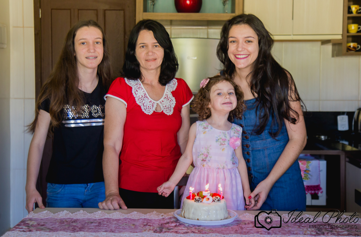 retratos-eventos-ensaios-newborn-kids-bebes-acompanhamento-sao-joao-do-sul-praia-grande-sc-ideal-photo-joselaine-benfatto-estudio-mais-vida-15- 15 anos