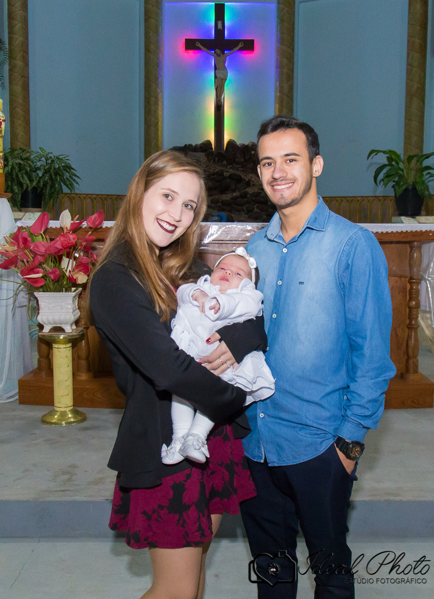 Aniversários, formaturas, retratos, eventos, ensaios, newborn, kids, bebes, acompanhamento em sao joão do sul e praia grande-sc anexo ao estúdio mais vida -Estúdio Fotográfico Ideal Photo por Joselaine Benfatto