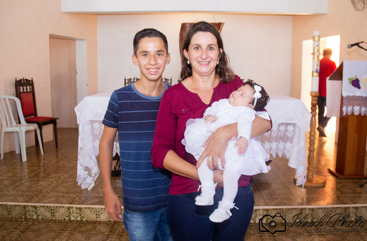 Aniversários, formaturas, retratos, eventos, ensaios, newborn, kids, bebes, acompanhamento em sao joão do sul e praia grande-sc anexo ao estúdio mais vida -Estúdio Fotográfico Ideal Photo por Joselaine Benfatto