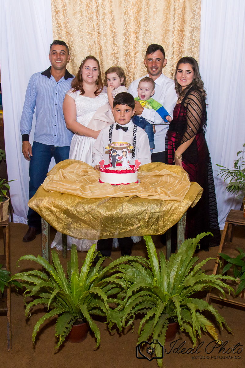 Aniversários, formaturas, retratos, eventos, ensaios, newborn, kids, bebes, acompanhamento em sao joão do sul e praia grande-sc anexo ao estúdio mais vida -Estúdio Fotográfico Ideal Photo por Joselaine Benfatto