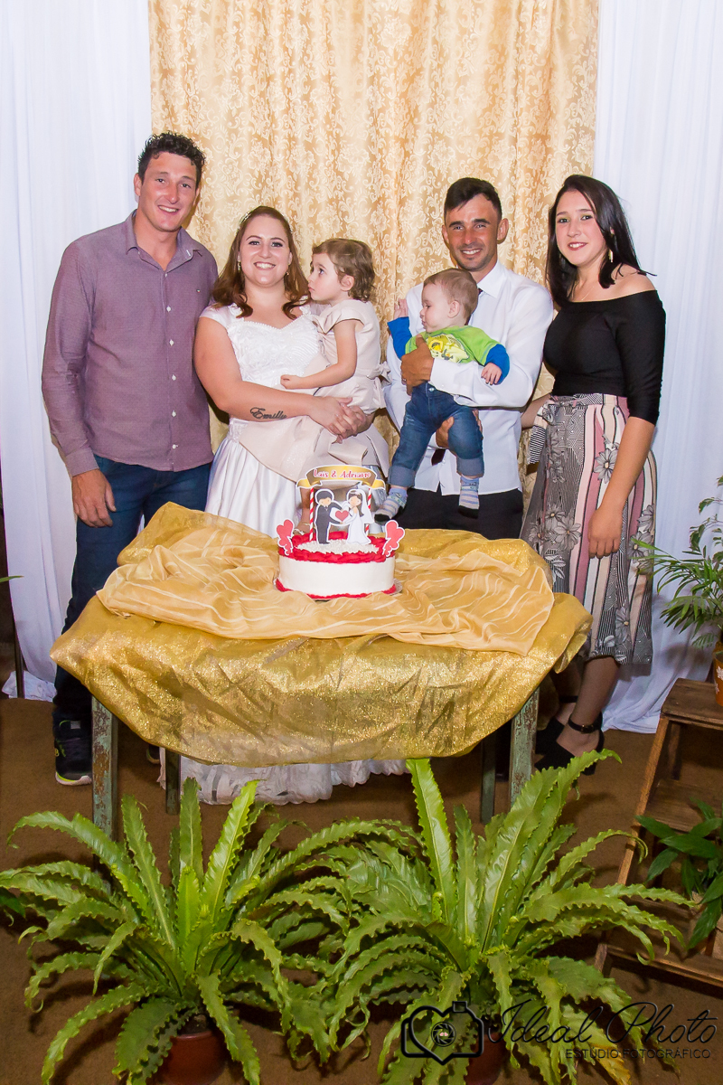 Aniversários, formaturas, retratos, eventos, ensaios, newborn, kids, bebes, acompanhamento em sao joão do sul e praia grande-sc anexo ao estúdio mais vida -Estúdio Fotográfico Ideal Photo por Joselaine Benfatto