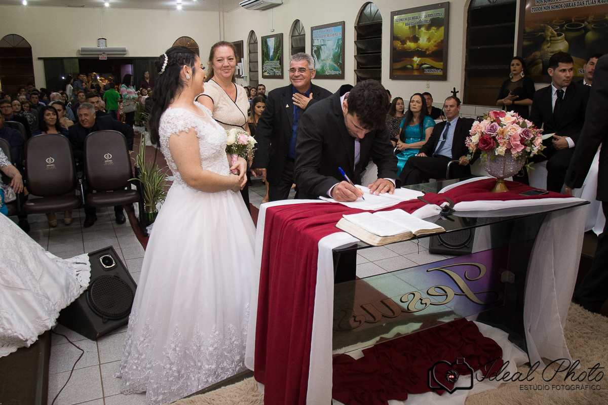 Aniversários, formaturas, retratos, eventos, ensaios, newborn, kids, bebes, acompanhamento em sao joão do sul e praia grande-sc anexo ao estúdio mais vida -Estúdio Fotográfico Ideal Photo por Joselaine Benfatto