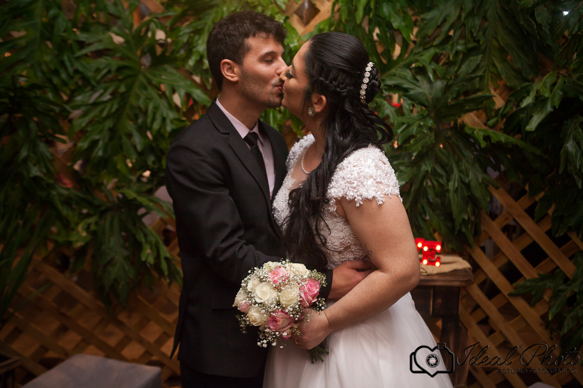 Aniversários, formaturas, retratos, eventos, ensaios, newborn, kids, bebes, acompanhamento em sao joão do sul e praia grande-sc anexo ao estúdio mais vida -Estúdio Fotográfico Ideal Photo por Joselaine Benfatto