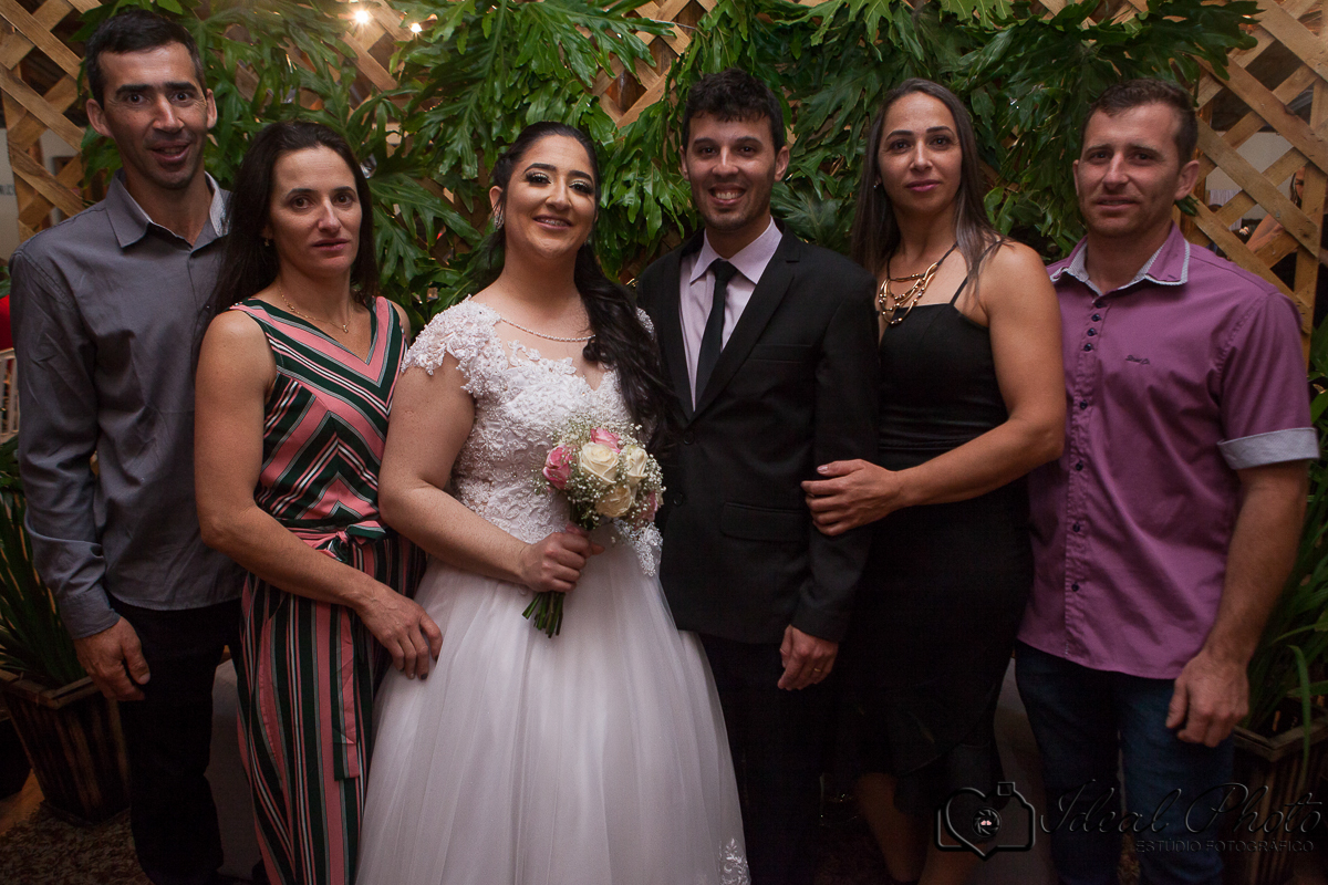 Aniversários, formaturas, retratos, eventos, ensaios, newborn, kids, bebes, acompanhamento em sao joão do sul e praia grande-sc anexo ao estúdio mais vida -Estúdio Fotográfico Ideal Photo por Joselaine Benfatto