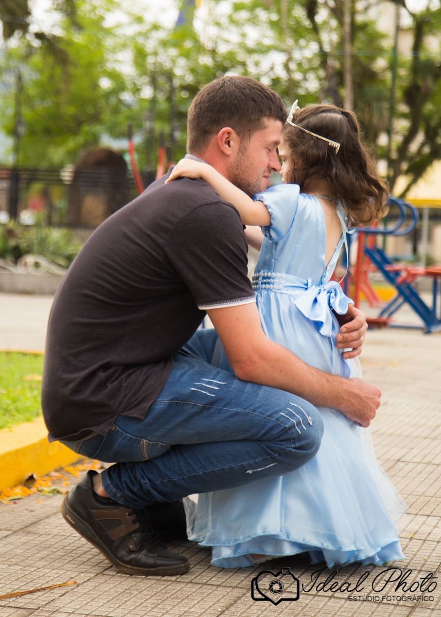 Aniversários, formaturas, retratos, eventos, ensaios, newborn, kids, bebes, acompanhamento em sao joão do sul e praia grande-sc anexo ao estúdio mais vida -Estúdio Fotográfico Ideal Photo por Joselaine Benfatto