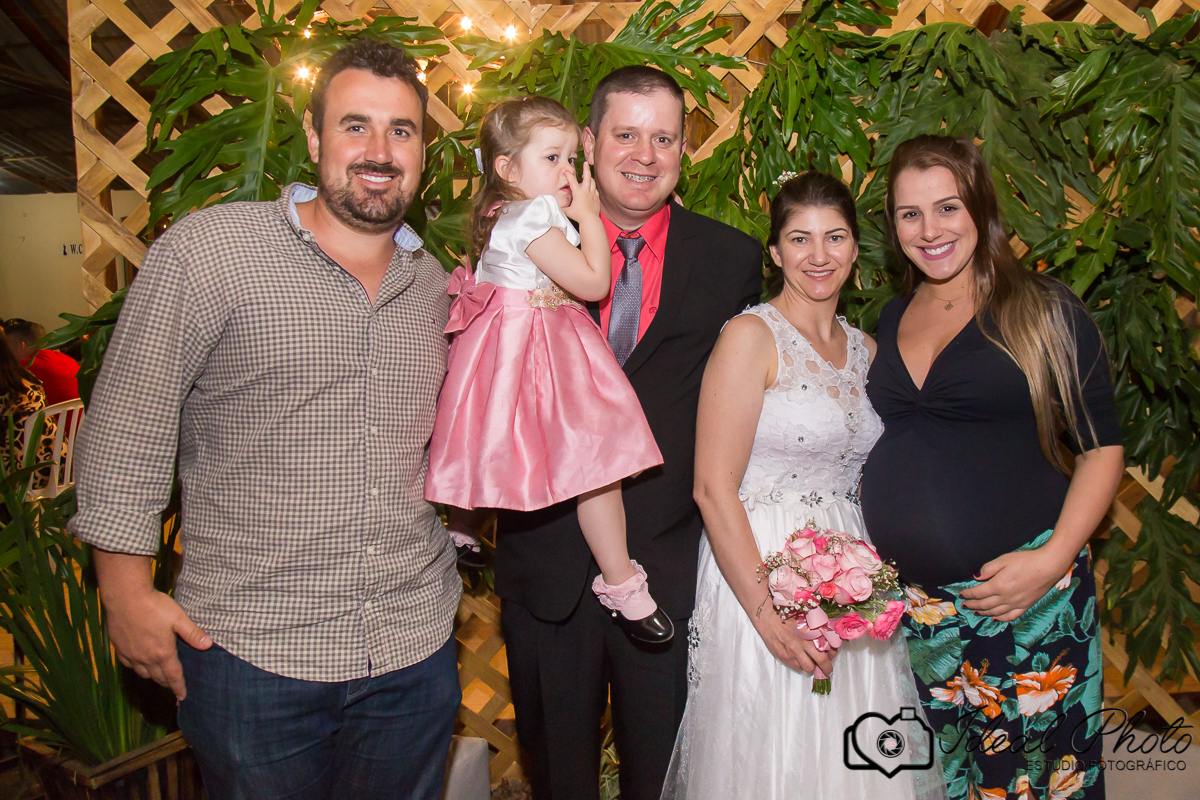 Aniversários, formaturas, retratos, eventos, ensaios, newborn, kids, bebes, acompanhamento em sao joao do sul e praia grande-sc-Estúdio Fotográfico Ideal Photo por Joselaine Benfatto