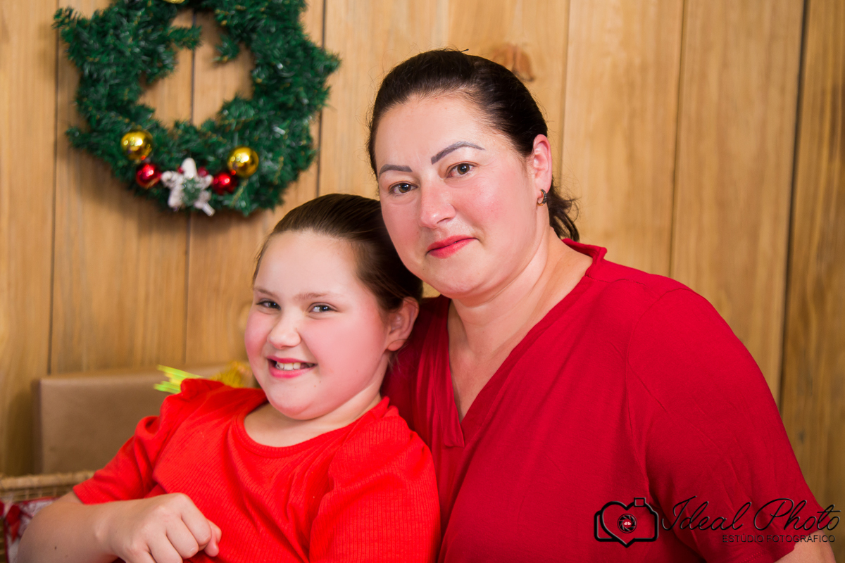 Aniversários, formaturas, retratos, eventos, ensaios, newborn, kids, bebes, acompanhamento em sao joao do sul e praia grande-sc-Estúdio Fotográfico Ideal Photo por Joselaine Benfatto