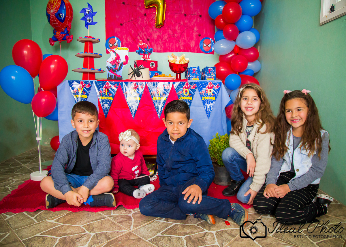 Aniversários, formaturas, retratos, eventos, ensaios, newborn, kids, bebes, acompanhamento em sao joao do sul e praia grande-sc-Estúdio Fotográfico Ideal Photo por Joselaine Benfatto