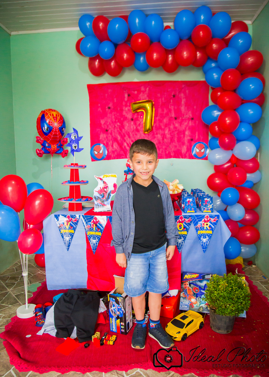 Aniversários, formaturas, retratos, eventos, ensaios, newborn, kids, bebes, acompanhamento em sao joao do sul e praia grande-sc-Estúdio Fotográfico Ideal Photo por Joselaine Benfatto