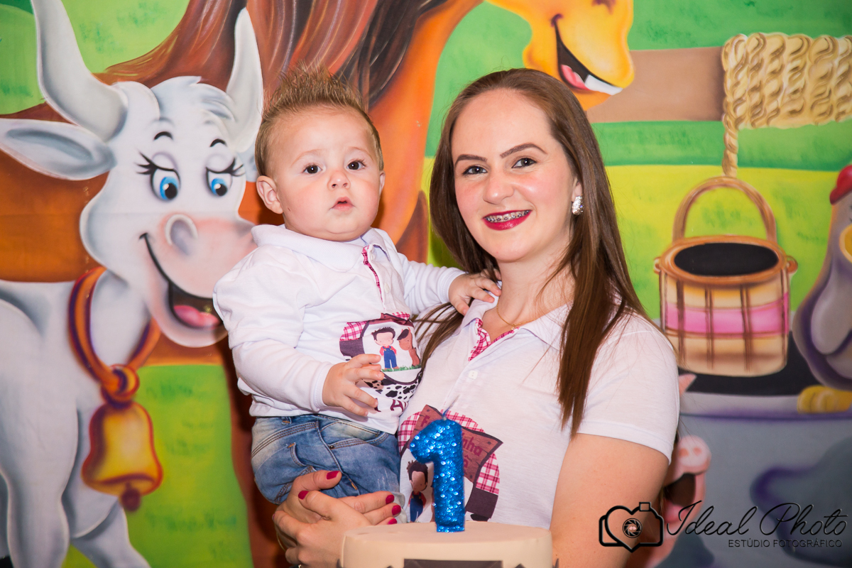Aniversários, formaturas, retratos, eventos, ensaios, newborn, kids, bebes, acompanhamento em sao joao do sul e praia grande-sc-Estúdio Fotográfico Ideal Photo por Joselaine Benfatto
