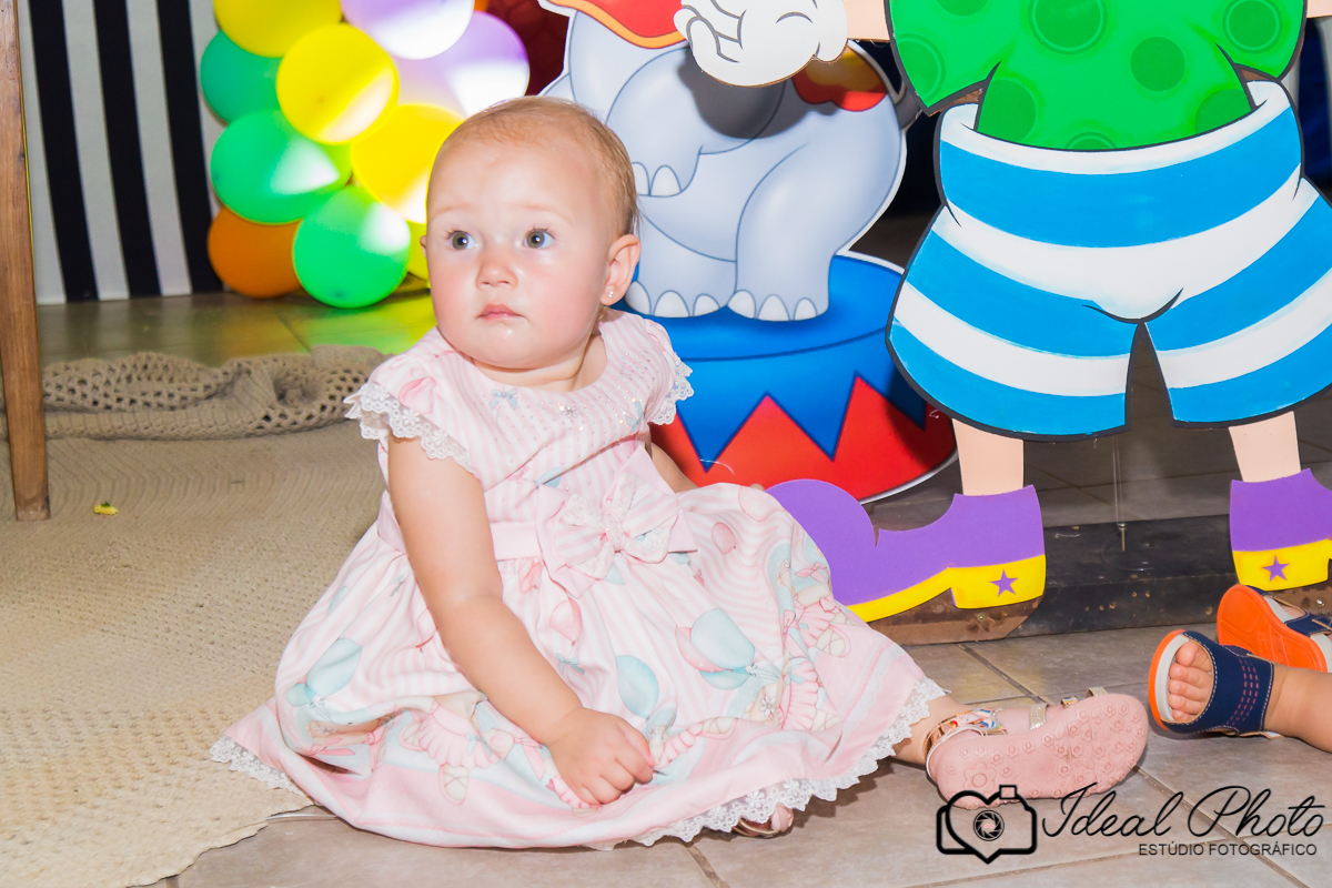 Aniversários, formaturas, retratos, eventos, ensaios, newborn, kids, bebes, acompanhamento em sao joao do sul e praia grande-sc-Estúdio Fotográfico Ideal Photo por Joselaine Benfatto