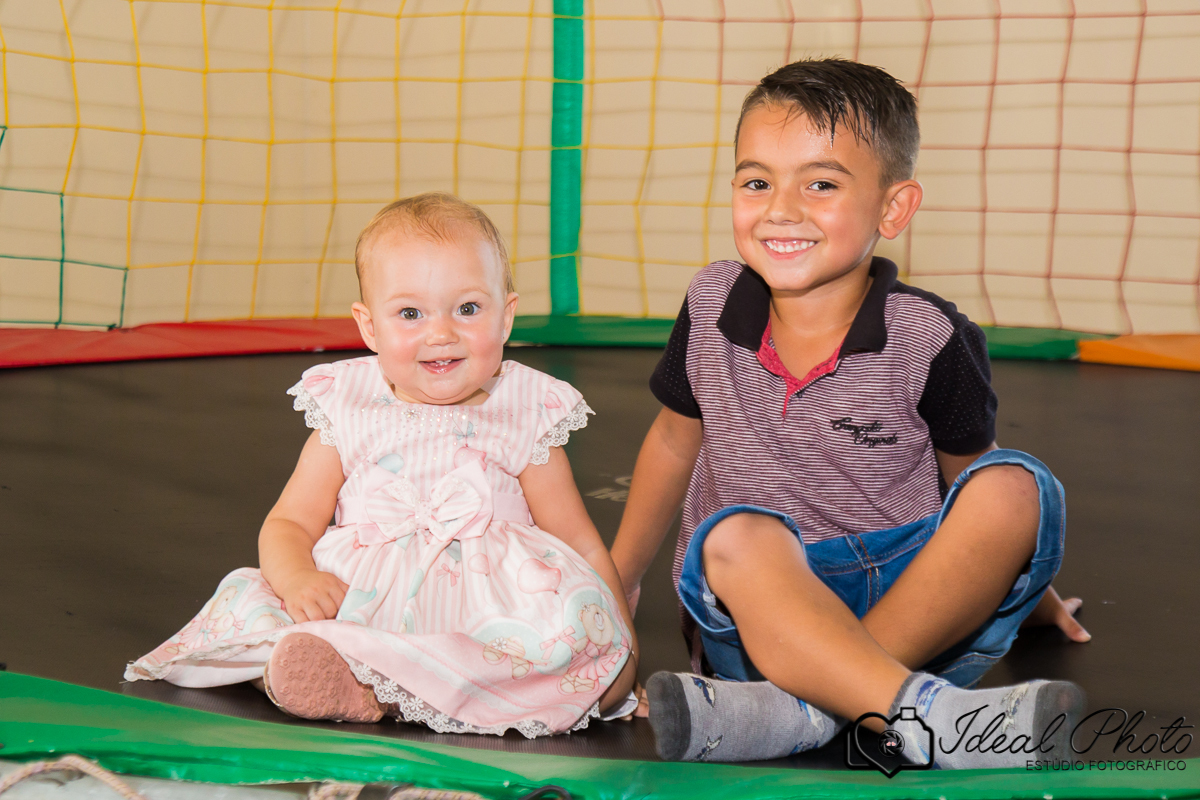 Aniversários, formaturas, retratos, eventos, ensaios, newborn, kids, bebes, acompanhamento em sao joao do sul e praia grande-sc-Estúdio Fotográfico Ideal Photo por Joselaine Benfatto