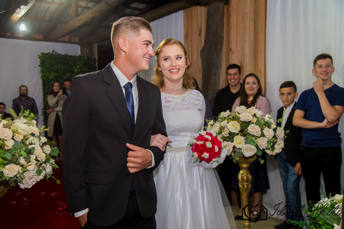 Aniversários, formaturas, retratos, eventos, ensaios, newborn, kids, bebes, acompanhamento em sao joao do sul e praia grande-sc-Estúdio Fotográfico Ideal Photo por Joselaine Benfatto