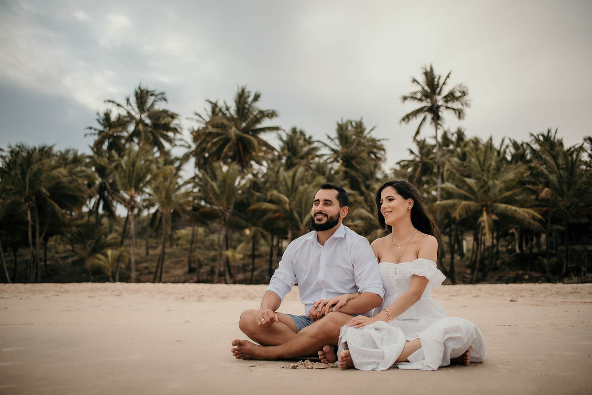 praia de coqueirinho, ensaio casal, pré wedding, pré casamento, João Pessoa, fotografo de casamento, fotos espontâneas, fotos de casal, pré wedding na praia, ensaio de casal na praia,