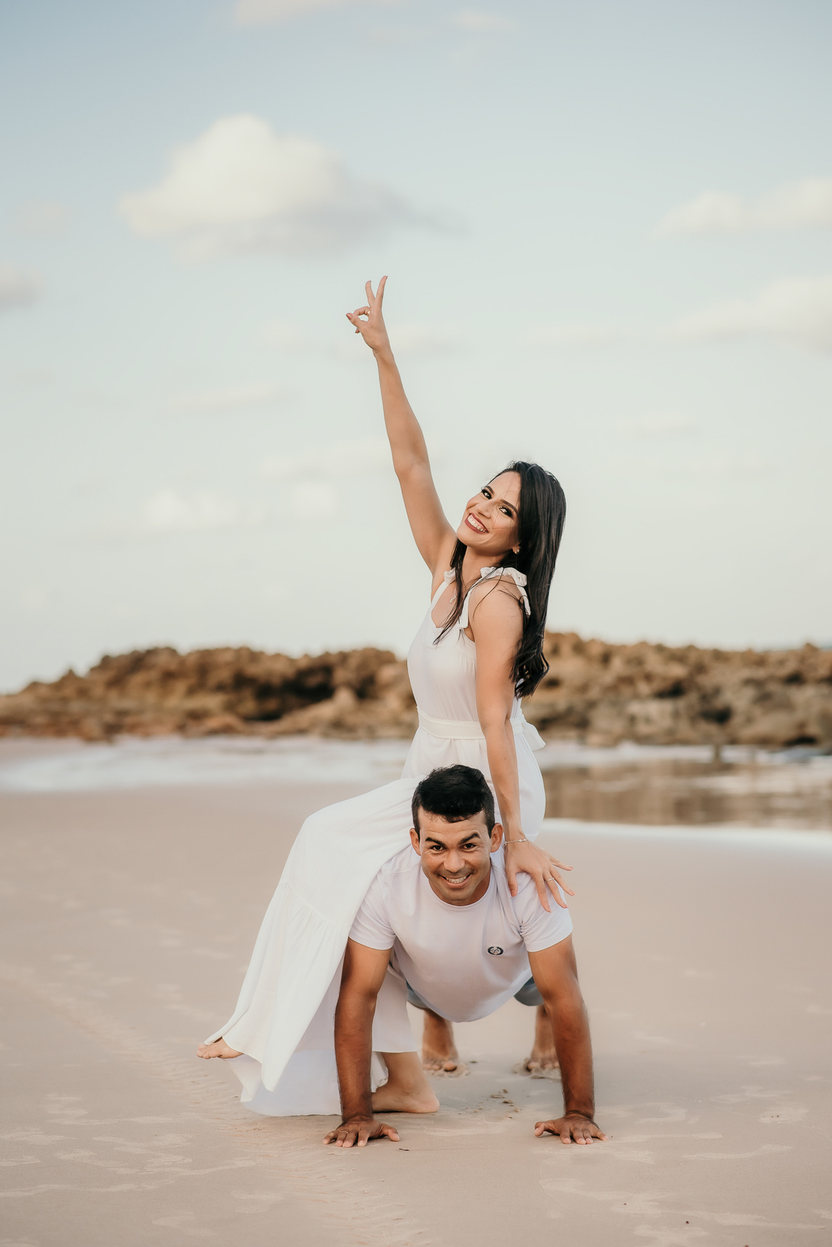 praia de coqueirinho, ensaio casal, pré wedding, pré casamento, João Pessoa, fotografo de casamento, fotos espontâneas, fotos de casal, pré wedding na praia, ensaio de casal na praia,