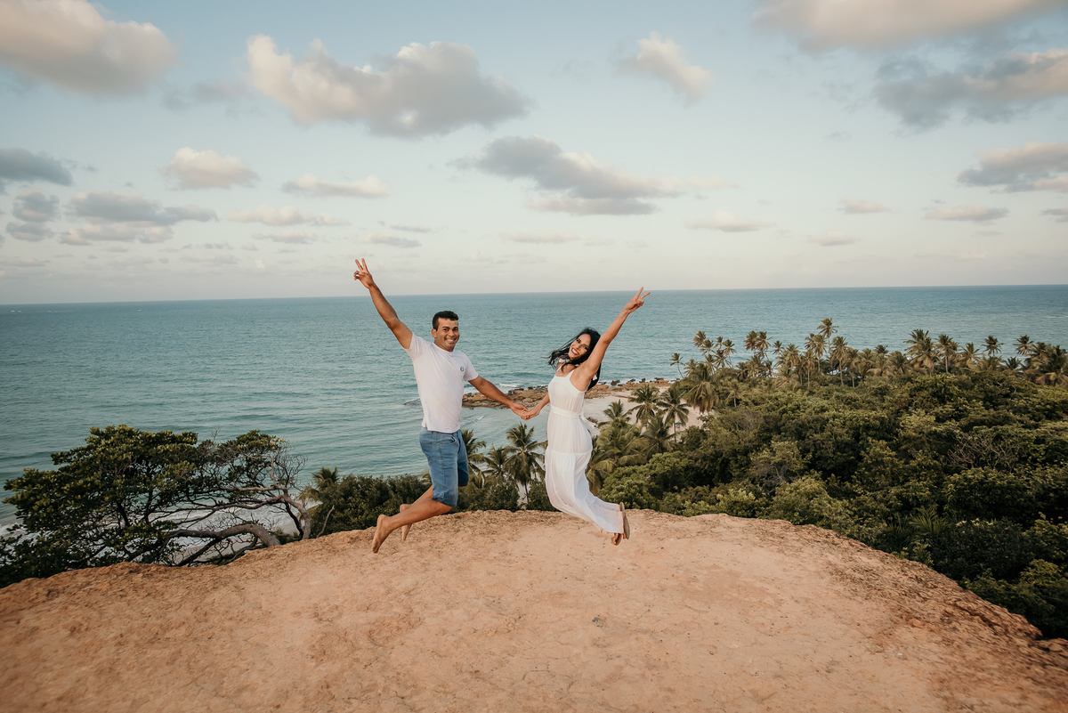 praia de coqueirinho, ensaio casal, pré wedding, pré casamento, João Pessoa, fotografo de casamento, fotos espontâneas, fotos de casal, pré wedding na praia, ensaio de casal na praia,