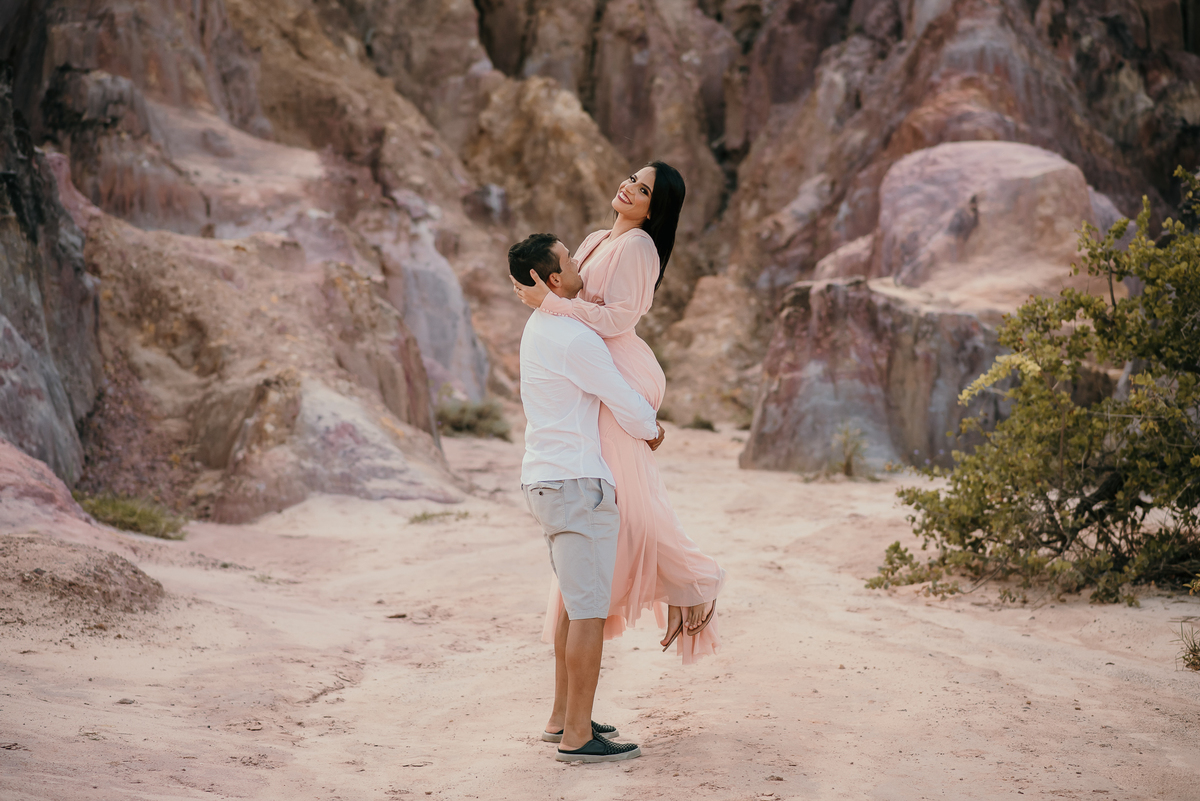 praia de coqueirinho, ensaio casal, pré wedding, pré casamento, João Pessoa, fotografo de casamento, fotos espontâneas, fotos de casal, pré wedding na praia, ensaio de casal na praia,