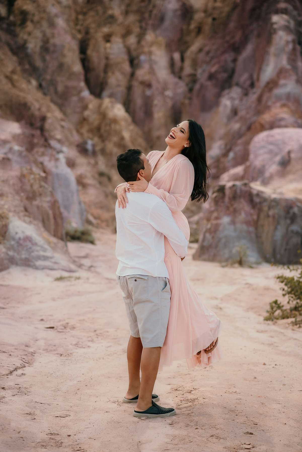 praia de coqueirinho, ensaio casal, pré wedding, pré casamento, João Pessoa, fotografo de casamento, fotos espontâneas, fotos de casal, pré wedding na praia, ensaio de casal na praia,