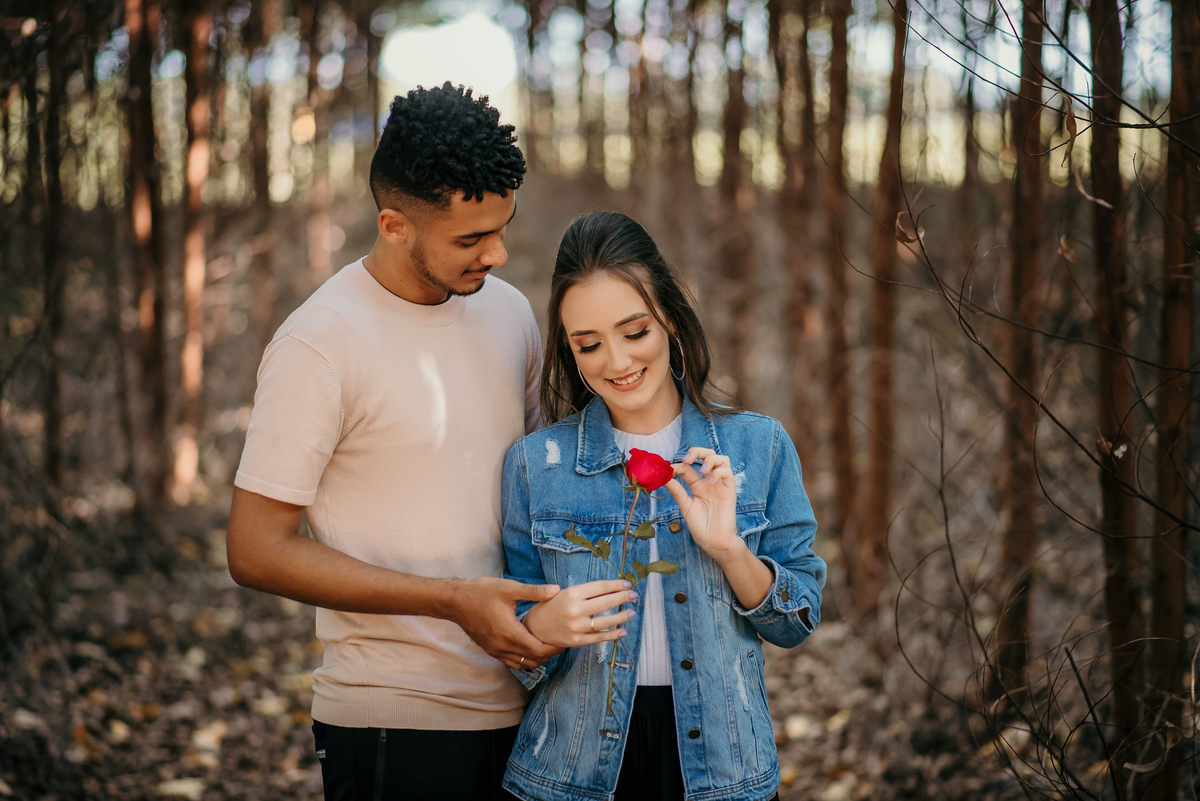 Eucaliptos de Lucena, Eucaliptos Br 101, ensaio casal, ensaio pré wedding, barra de gramame, fotos de casal no campo, fotos de pré wedding na praia, por do sol,