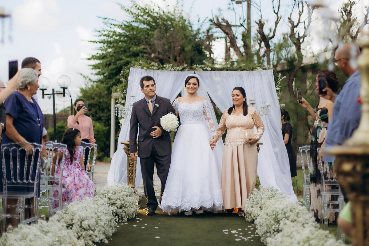 casamento de dia, lá tertulia, João Pessoa, entrada da noiva