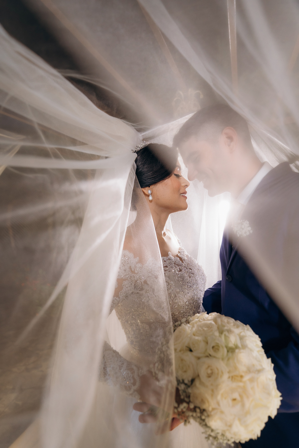 casamento de dia, lá tertulia, João Pessoa, Lá Tertulia recepções, beijo de casamento, saída dos noivos , fotos do casal, fotos da noiva