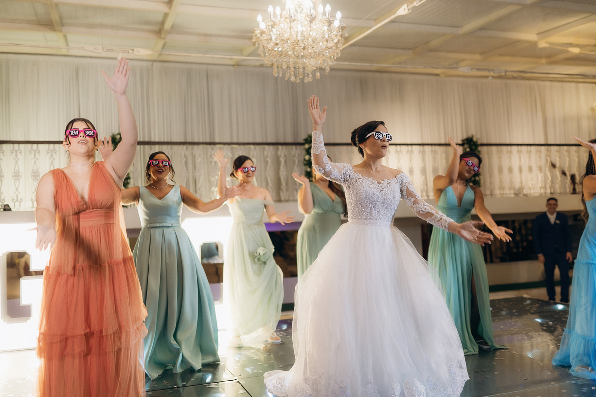 casamento de dia, lá tertulia, João Pessoa, Lá Tertulia recepções, beijo de casamento, saída dos noivos , fotos do casal, fotos da noiva, dança dos noivos, valsa dos noivos