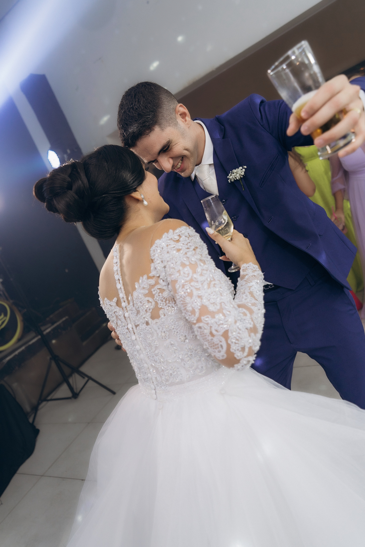 casamento de dia, lá tertulia, João Pessoa, Lá Tertulia recepções, beijo de casamento, saída dos noivos , fotos do casal, fotos da noiva, dança dos noivos, valsa dos noivos, festa de casamento,
