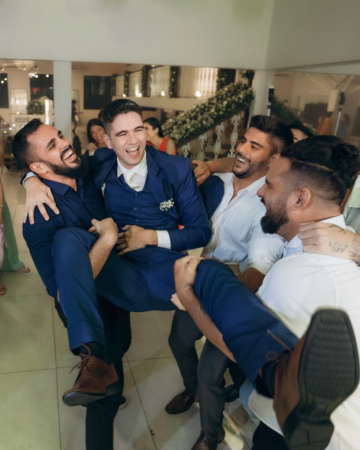casamento de dia, lá tertulia, João Pessoa, Lá Tertulia recepções, beijo de casamento, saída dos noivos , fotos do casal, fotos da noiva, dança dos noivos, valsa dos noivos, festa de casamento,