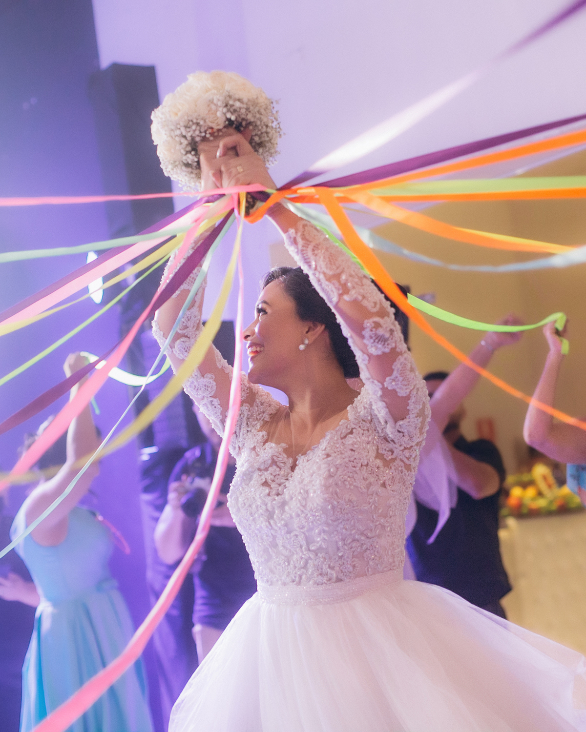 casamento de dia, lá tertulia, João Pessoa, Lá Tertulia recepções, beijo de casamento, saída dos noivos , fotos do casal, fotos da noiva, dança dos noivos, valsa dos noivos, festa de casamento,