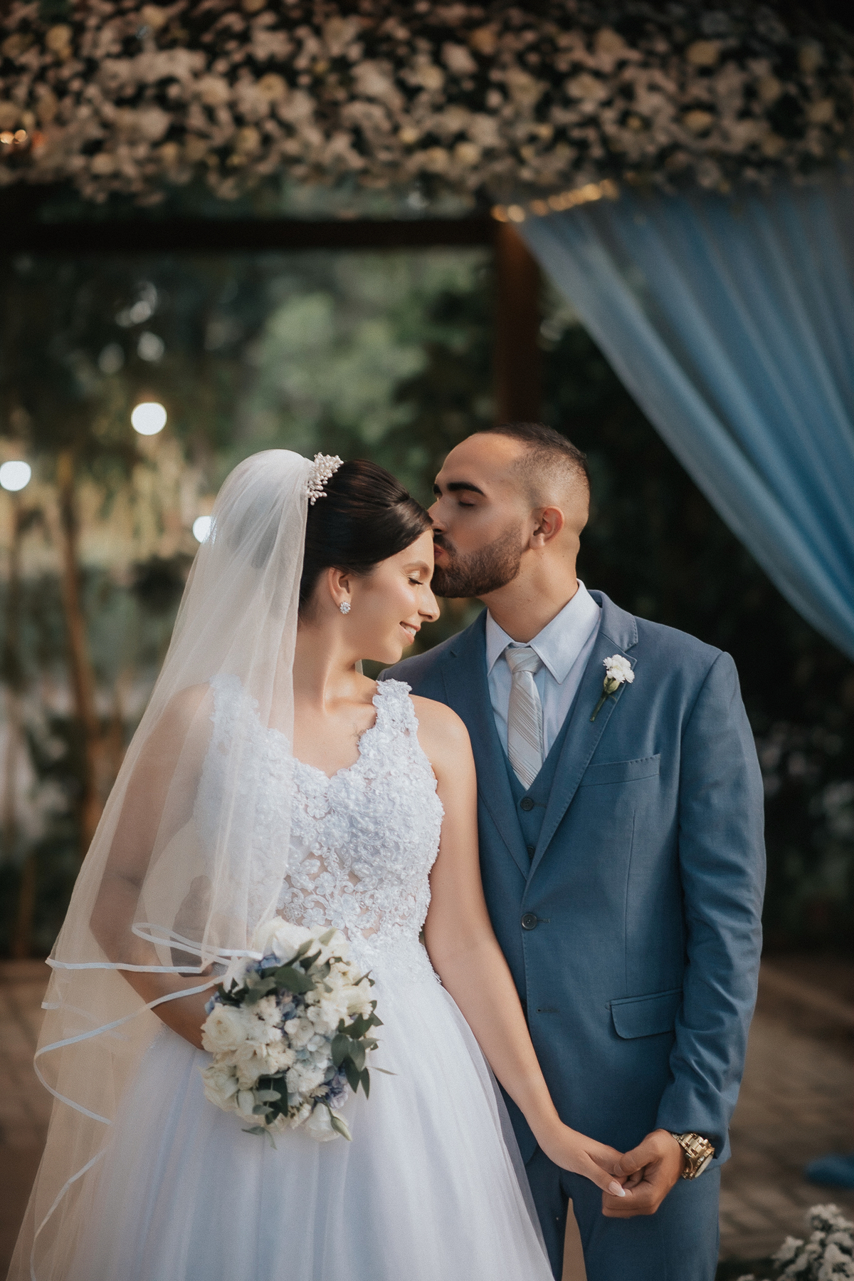 granja vitória, casamento de dia, casamento ao ar livre, fotos espontâneas, Santa Rita, João Pessoa, fotografo em João Pessoa, casamento no por do sol, Thais Mendonça cerimonialista, fotos criativas com padrinhos, fotos com os noivos,