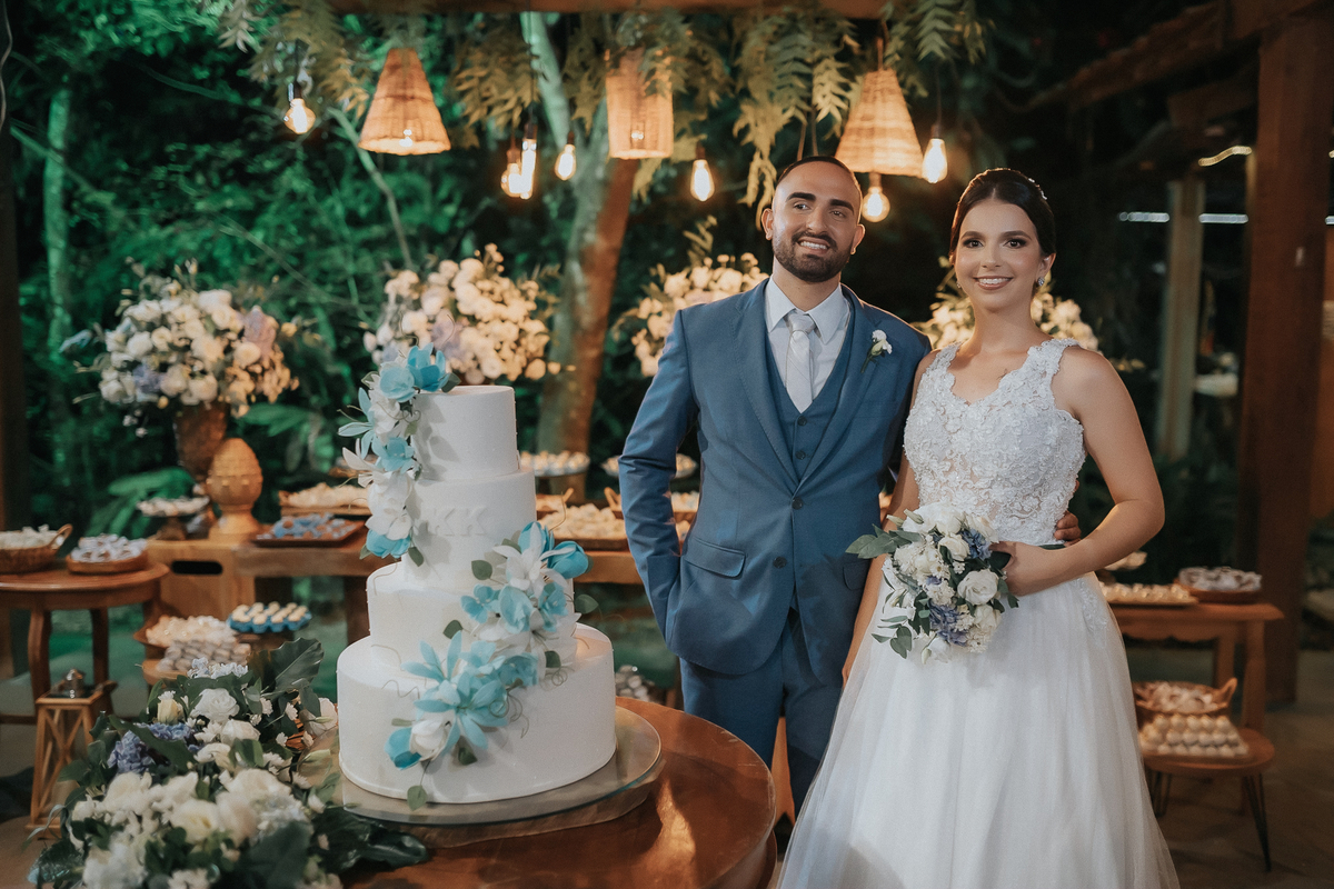 granja vitória, casamento de dia, casamento ao ar livre, fotos espontâneas, Santa Rita, João Pessoa, fotografo em João Pessoa, casamento no por do sol, Thais Mendonça cerimonialista, fotos criativas com padrinhos, fotos com os noivos, fotos da noiva,