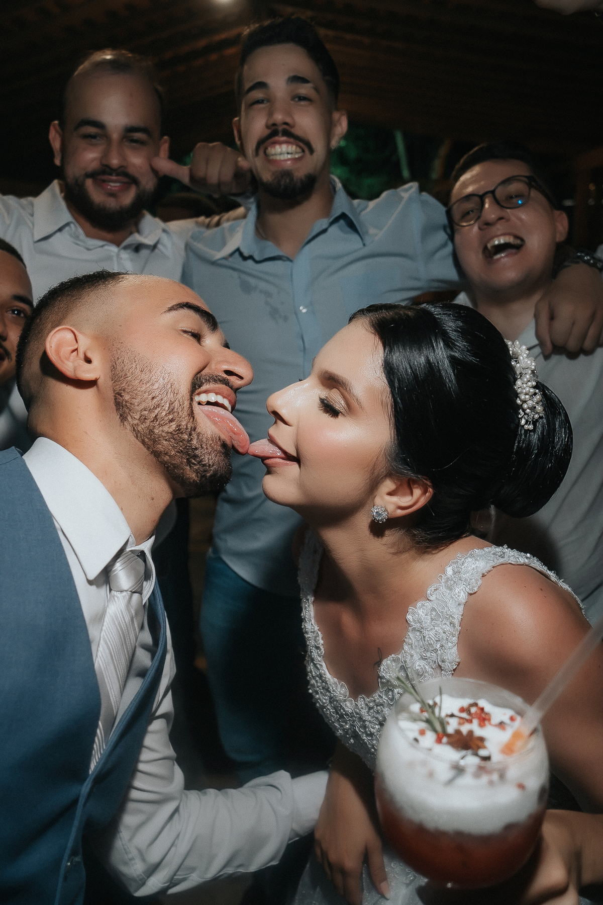 granja vitória, casamento de dia, casamento ao ar livre, fotos espontâneas, Santa Rita, João Pessoa, fotografo em João Pessoa, casamento no por do sol, Thais Mendonça cerimonialista, fotos criativas com padrinhos, fotos com os noivos, fotos da noiva,