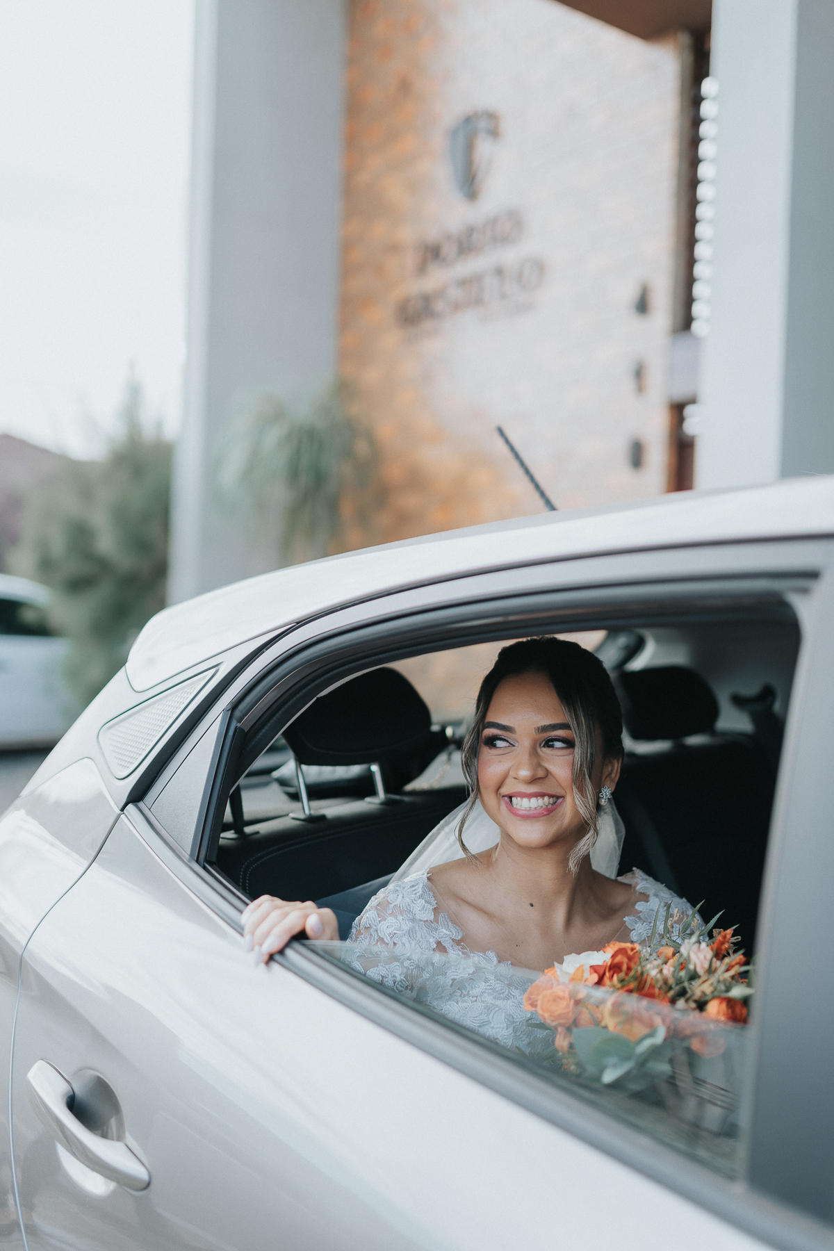 noiva no carro