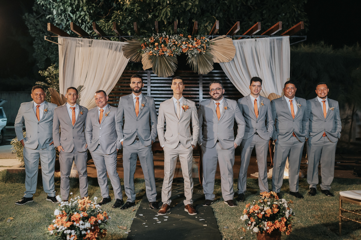 casamento de dia, porto castelo, Santa Rita,  momento de emoção no casamento, cerimonia de casamento de dia, fotos com padrinhos,