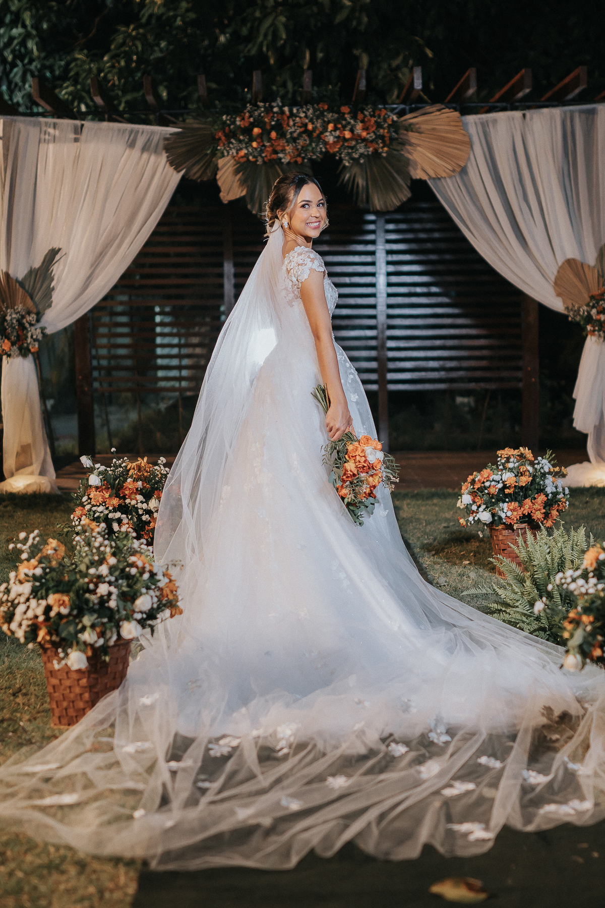 casamento de dia, porto castelo, Santa Rita,  momento de emoção no casamento, cerimonia de casamento de dia, fotos com padrinhos, fotos dos noivos, fotos da noivas,