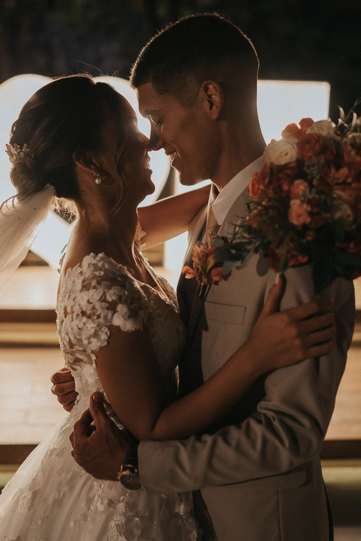 casamento de dia, porto castelo, Santa Rita,  momento de emoção no casamento, cerimonia de casamento de dia, fotos com padrinhos, fotos dos noivos, fotos da noivas,